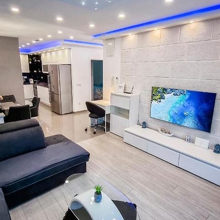 Deluxe Apartment F & M Tučepi Exteriör bild