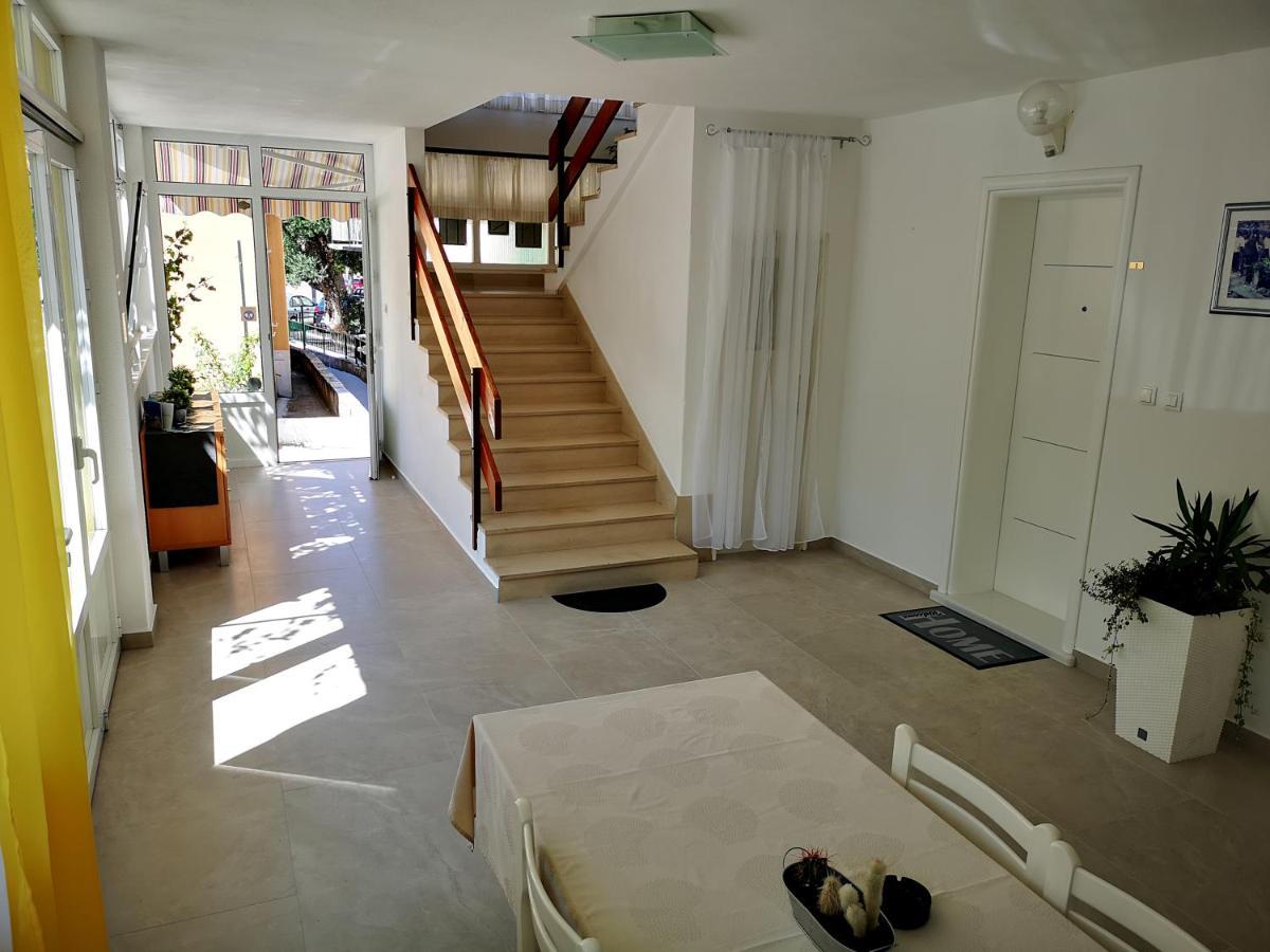 Deluxe Apartment F & M Tučepi Exteriör bild