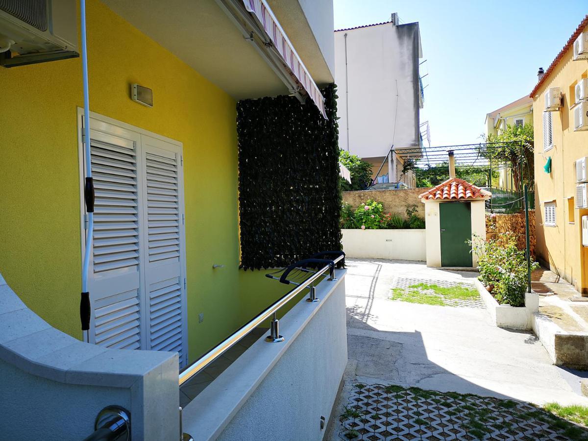 Deluxe Apartment F & M Tučepi Exteriör bild